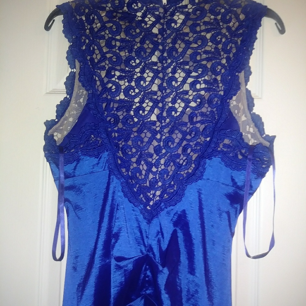 Prom Dress - Picture 7 of 7